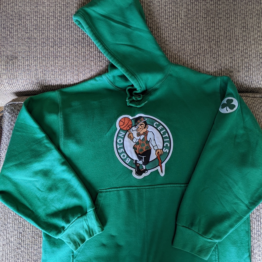 Nike Celtics Sweatshirt